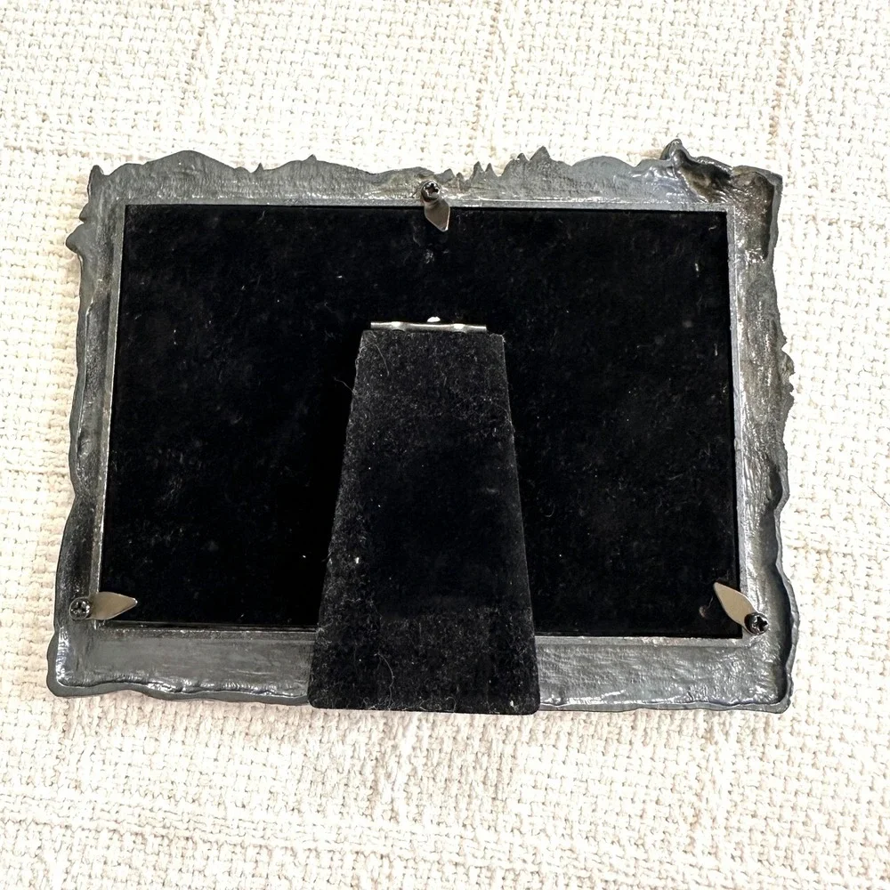 VTG Skiing Mountain Pewter Picture Frame Ski Lodge Cabin Core 3D 7x5.5